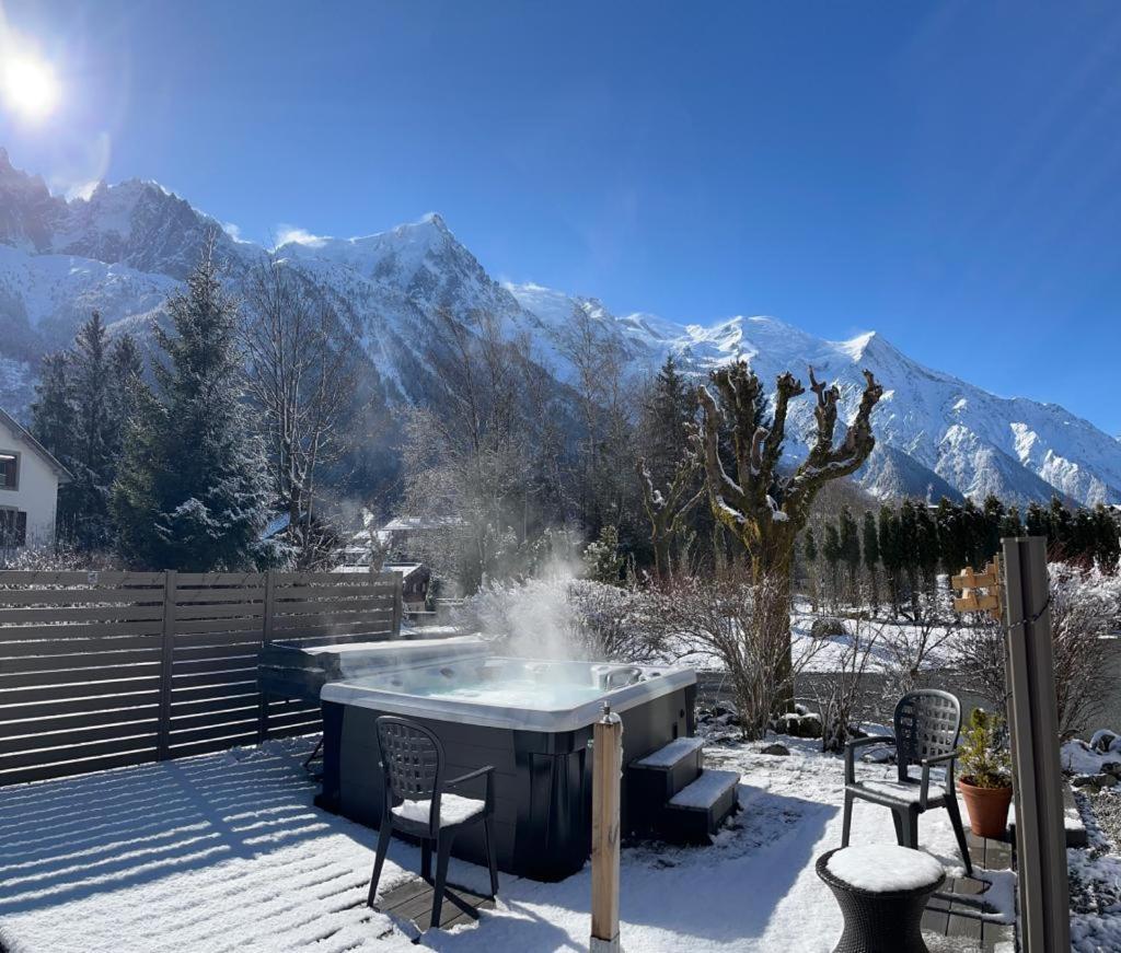 Chalet Hôtel La Sapinière Chamonix Exterior foto