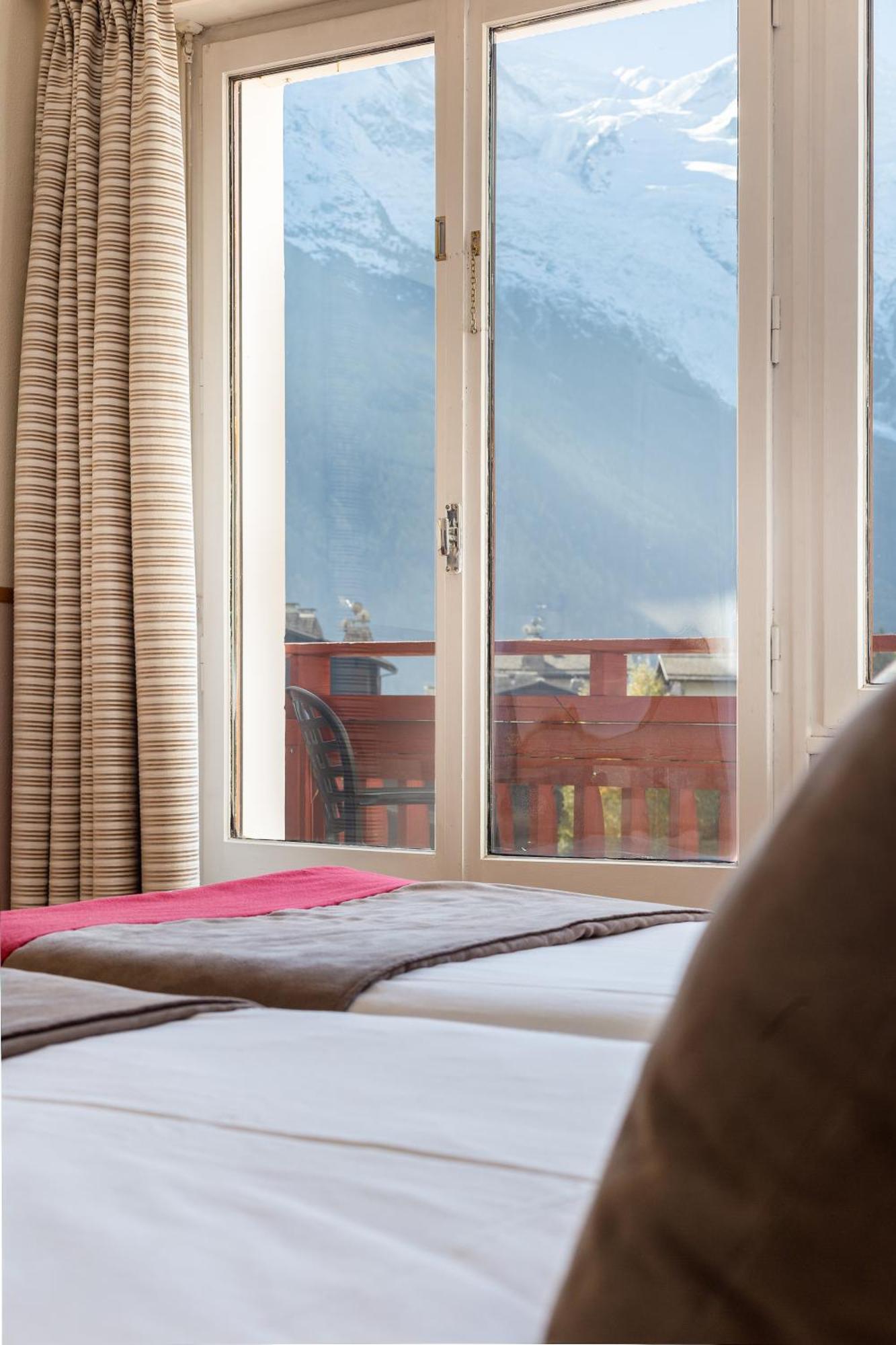 Chalet Hôtel La Sapinière Chamonix Exterior foto